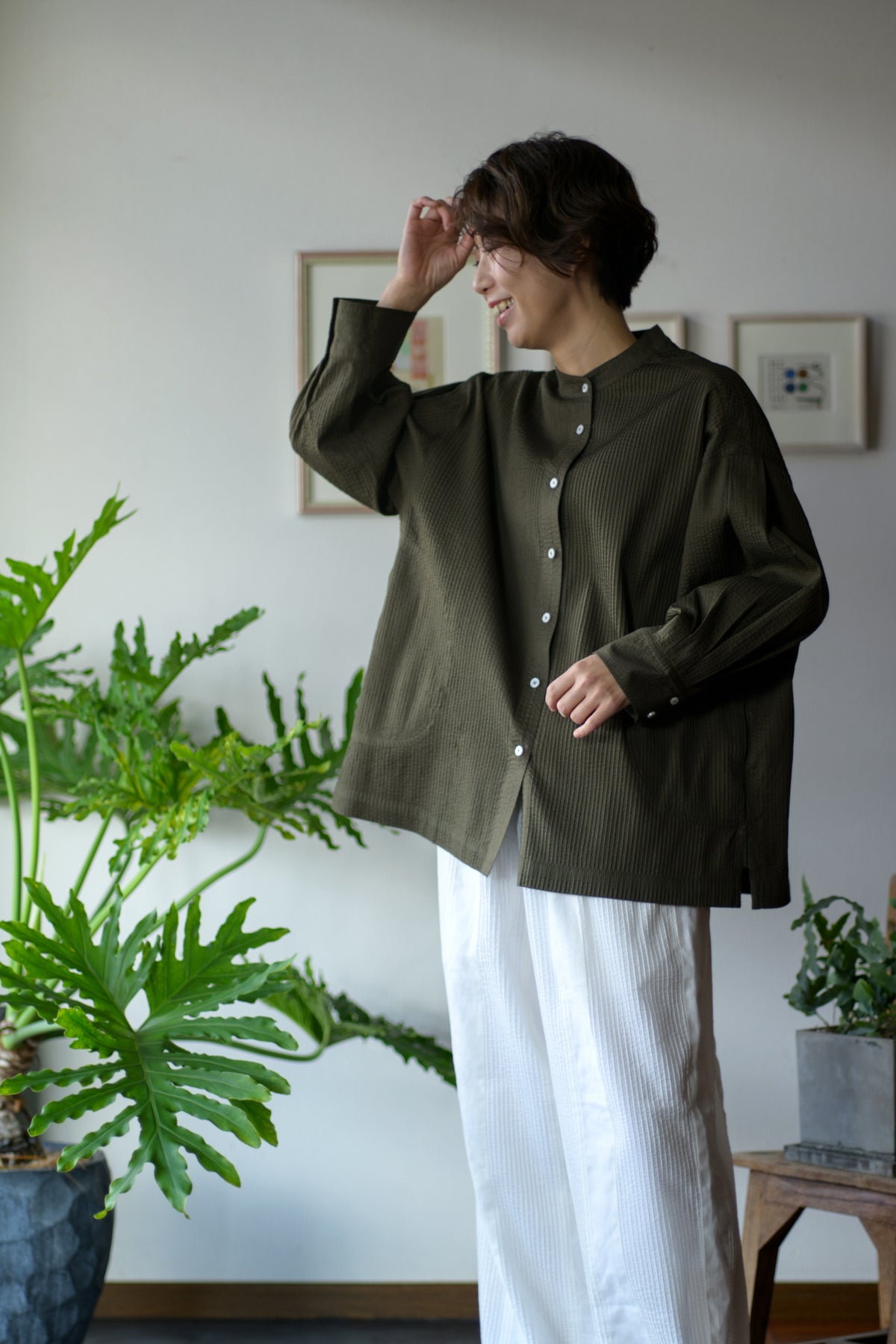 ピンタックマオカラーブラウスミドルKH | ムー・ジュ ムナカタ