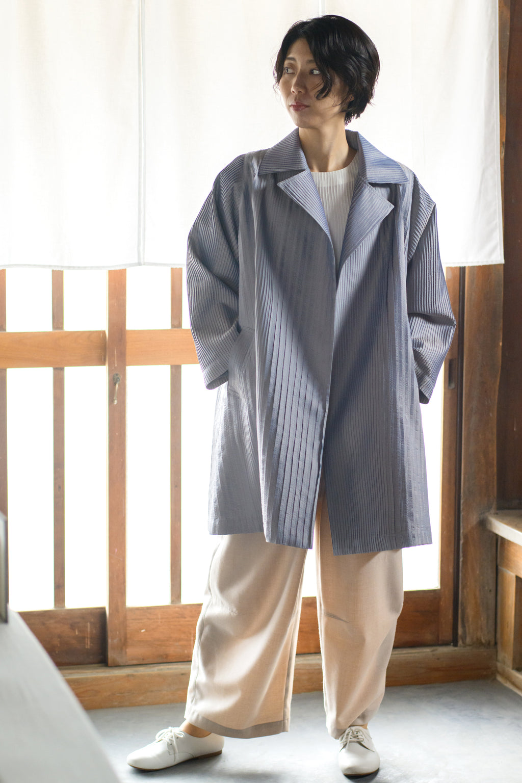 手織りシルクピンタック<br>ロングジャケット