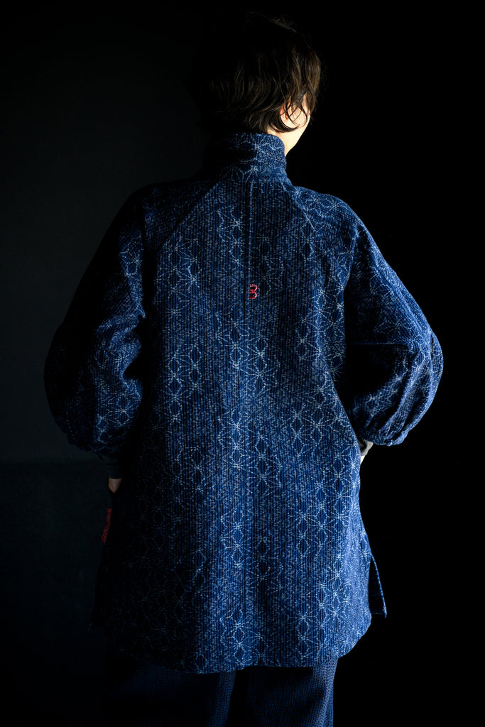 絣の刺し子コート(一重春秋用背当て有り)藍染刺し子コート