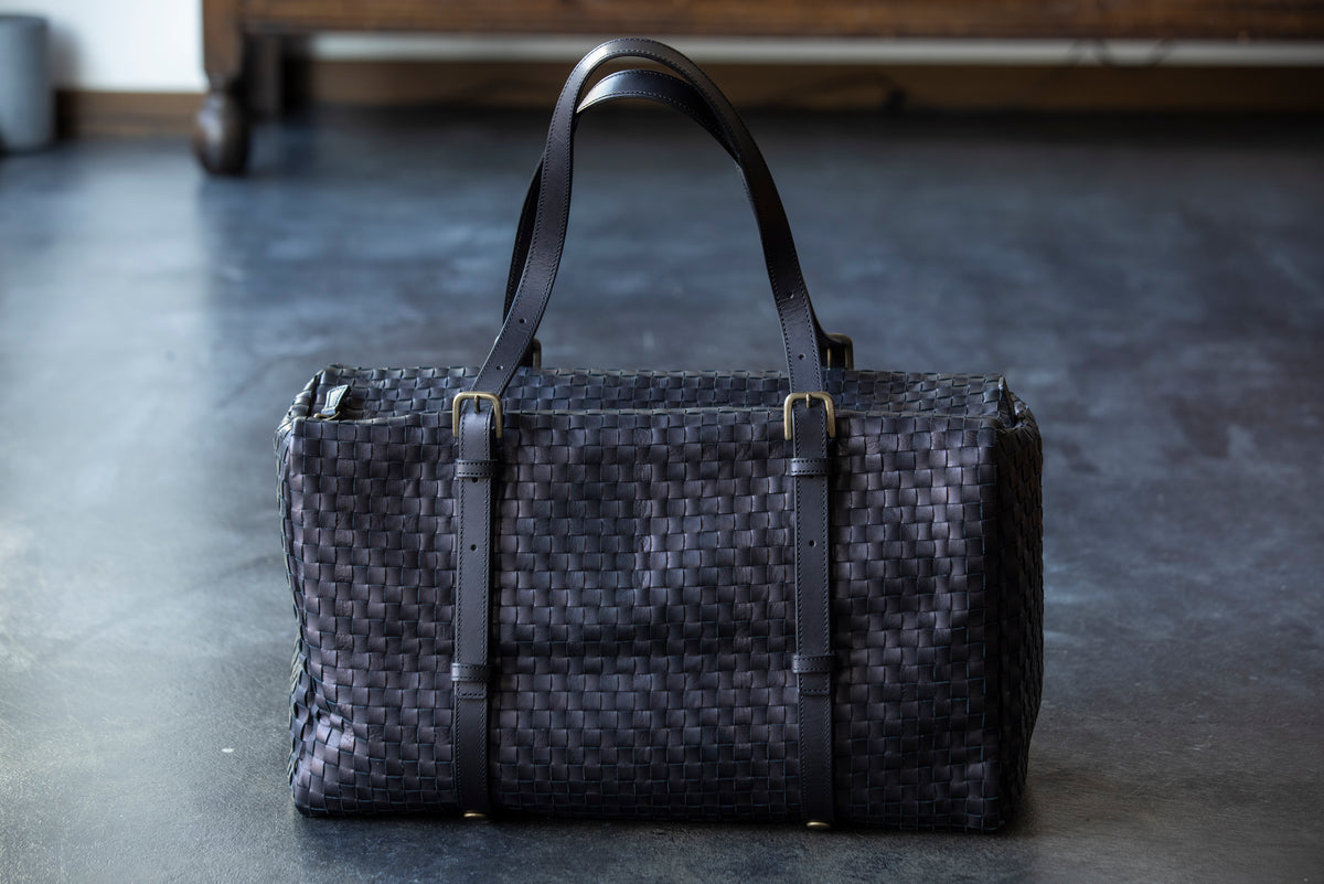 A Boston bag with a timeless classic design